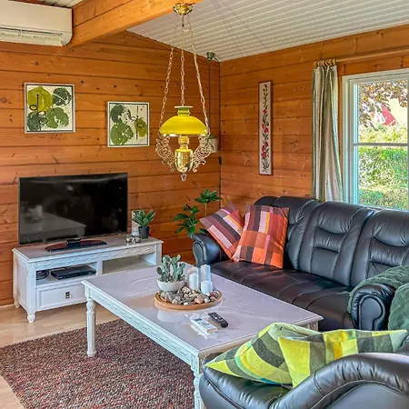 3 Bedroom Beautiful In * Haderslev