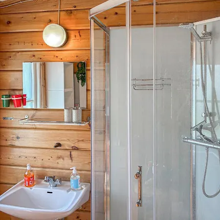 3 Bedroom Beautiful In